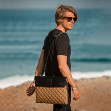 Digital Escape Messenger