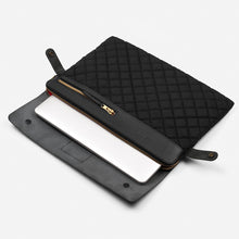 Digital Escape Messenger