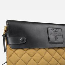 Digital Escape Messenger