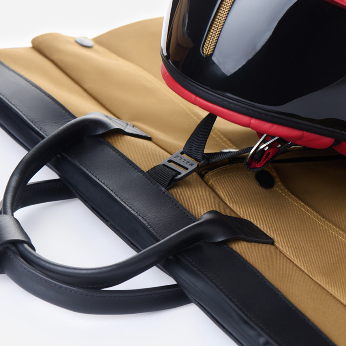 Expedition Helmet Bag | Malle London
