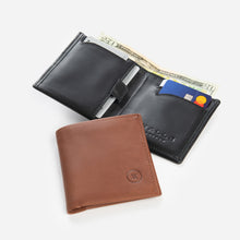 The Malle Bifold Wallet - Black