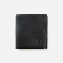 The Malle Bifold Wallet - Black